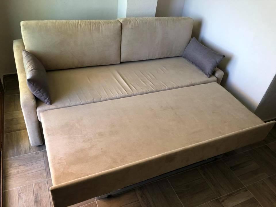 Thealos Rooms 보우르보우로우 외부 사진