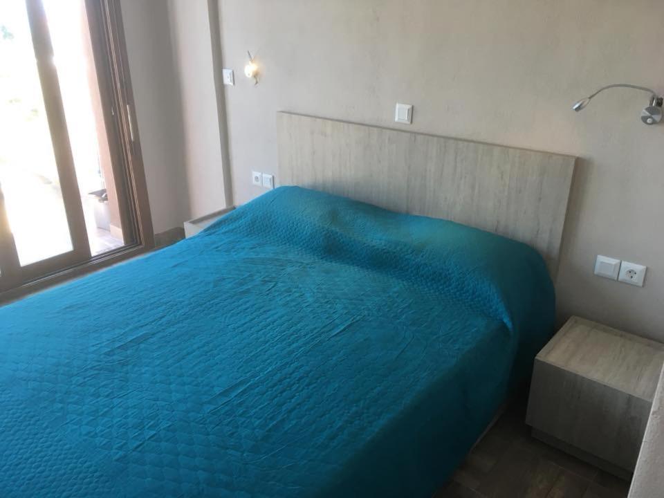 Thealos Rooms 보우르보우로우 외부 사진