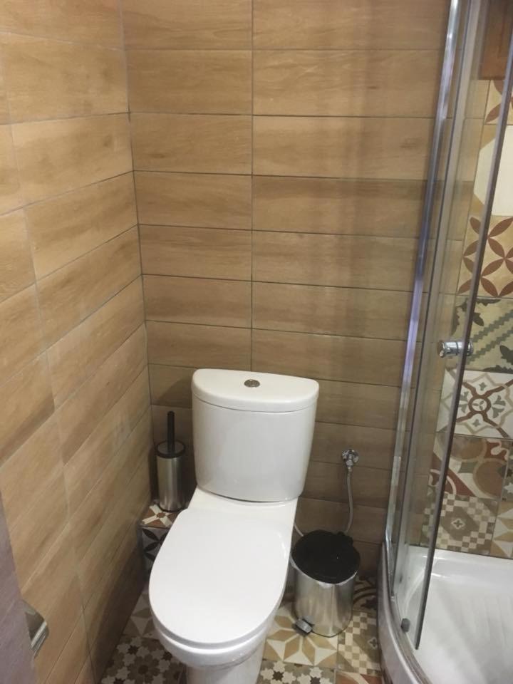 Thealos Rooms 보우르보우로우 외부 사진